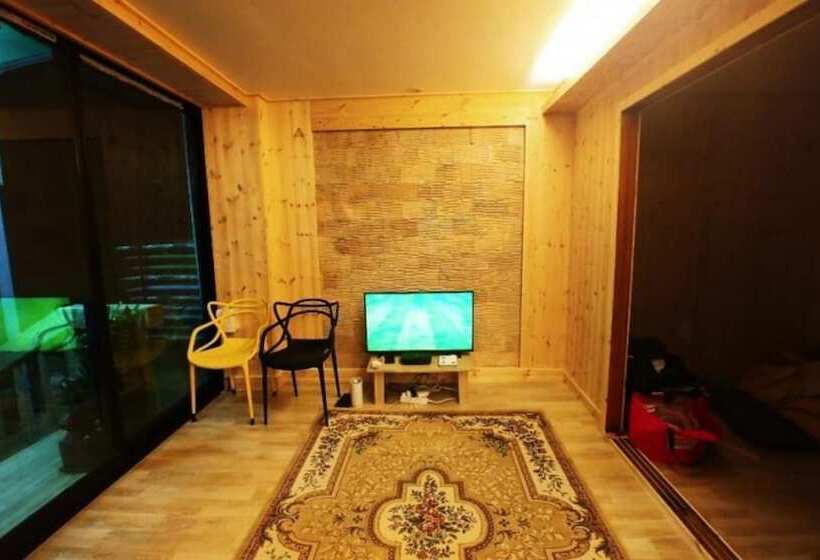Yangyang Haeoreum Pension