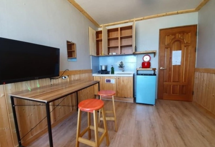 Yangyang Haeoreum Pension