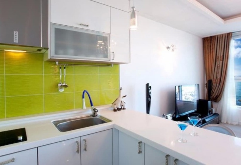 Yangyang Sea View Pension