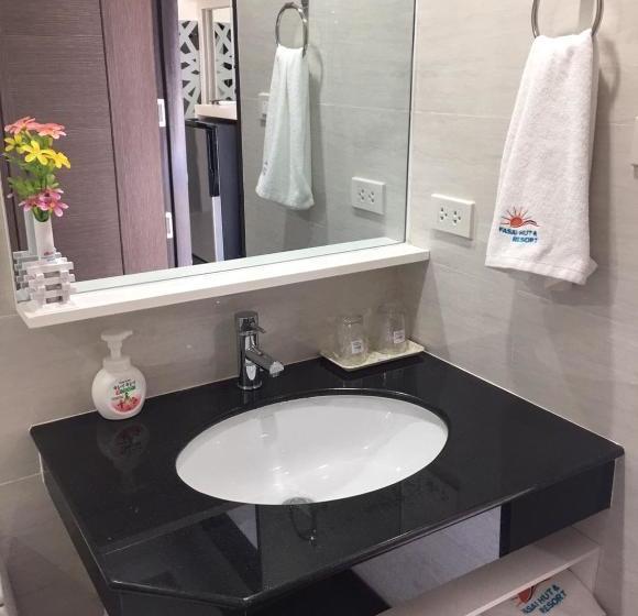 Fasai Hut And Resort