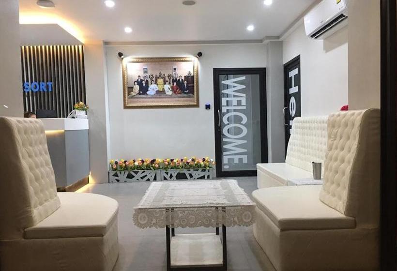 Fasai Hut And Resort