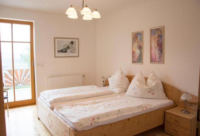 הוסטל Gasthof Pension Kleinhenner