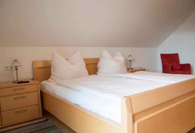 הוסטל Gasthof Pension Kleinhenner