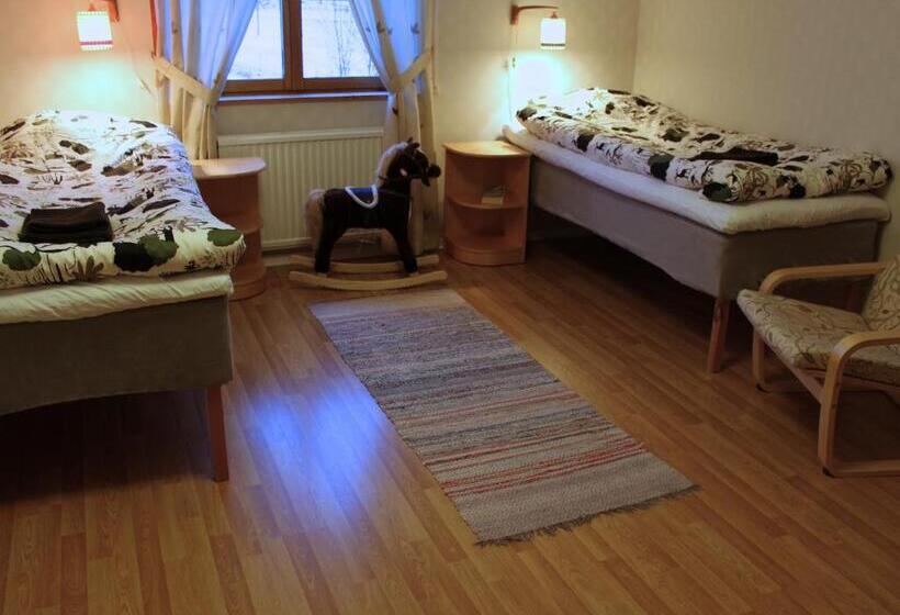 Общежитие Mellangården