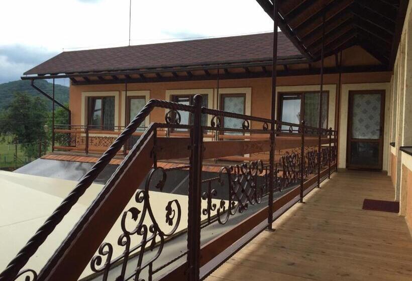 Общежитие Minihotel Zolotoe Runo