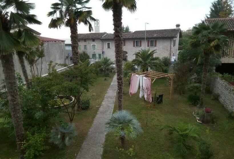 ベッドアンドブレックファースト Rovere Dalla Riva