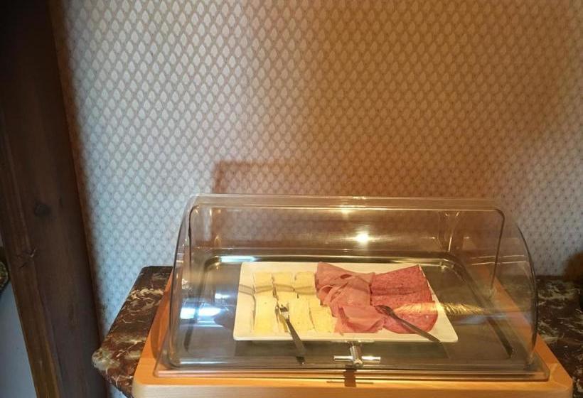 Bed and Breakfast Chateau De Vareilles