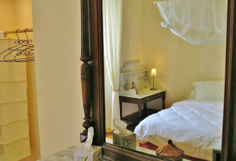 مبيت وإفطار Chatelet De Campo