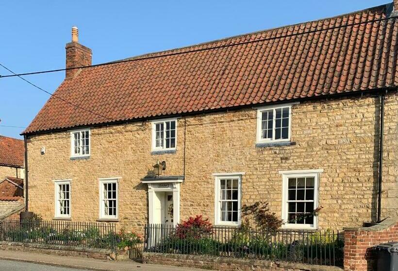 Bed and Breakfast Clarke’s Farm