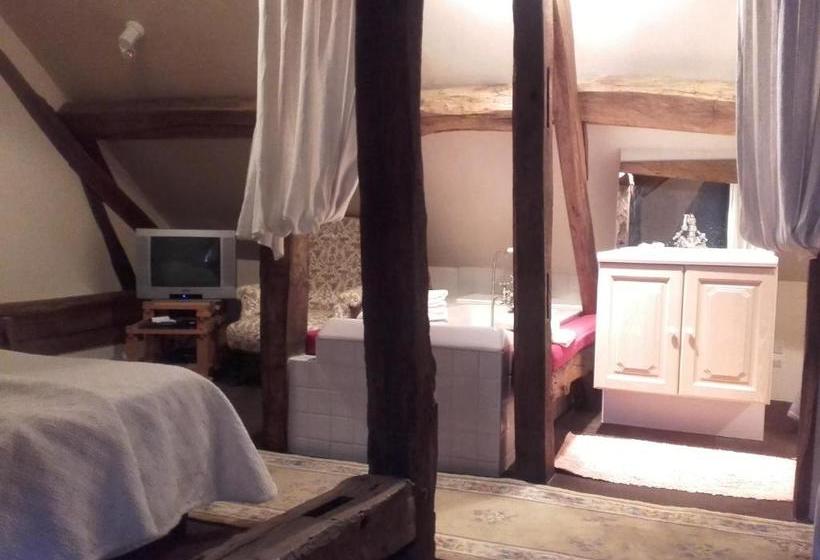 مبيت وإفطار L Auberge Du Faisan Doré