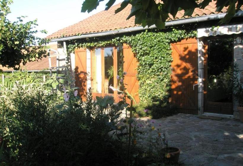 민박 La Ferme De Leychoisier