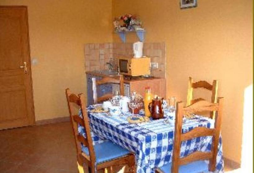 Bed and Breakfast La Vallée Des Trois Monts