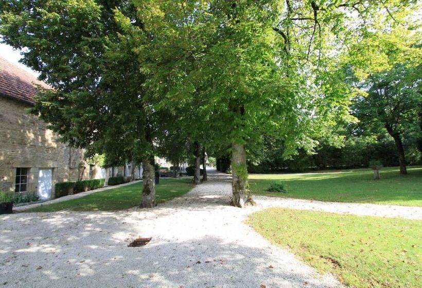 Bed and Breakfast Le Prieure De Buffon