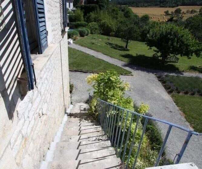 Bed and Breakfast Le Prieure De Buffon