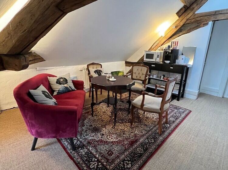 Bed and Breakfast Le Prieure De Buffon