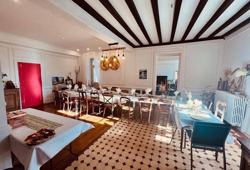 Bed and Breakfast Le Prieure De Buffon