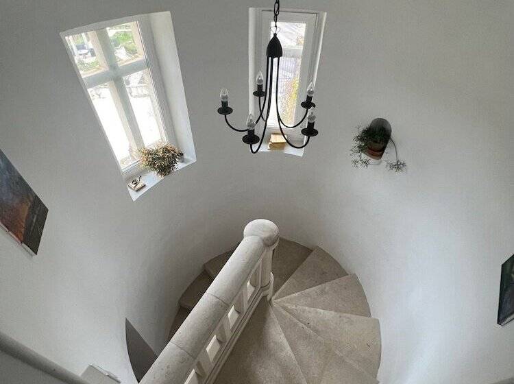 Bed and Breakfast Le Prieure De Buffon