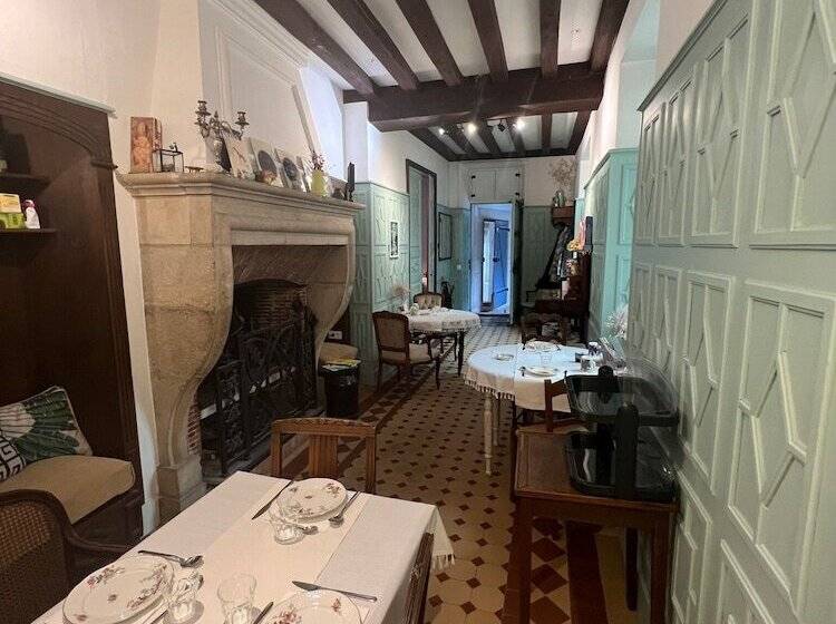 Bed and Breakfast Le Prieure De Buffon