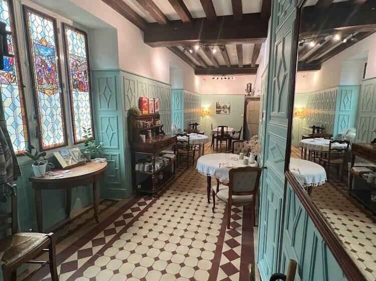 Bed and Breakfast Le Prieure De Buffon