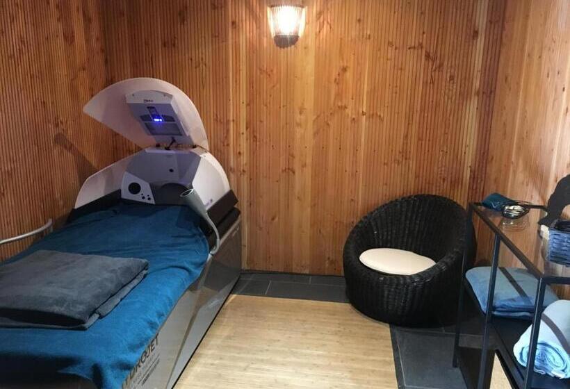 ベッドアンドブレックファースト Le Volcan Des Sens, Chambres D Hotes De Luxe Et Spa