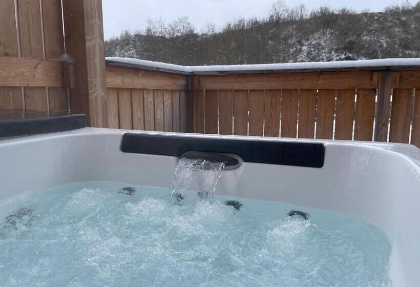 ベッドアンドブレックファースト Le Volcan Des Sens, Chambres D Hotes De Luxe Et Spa