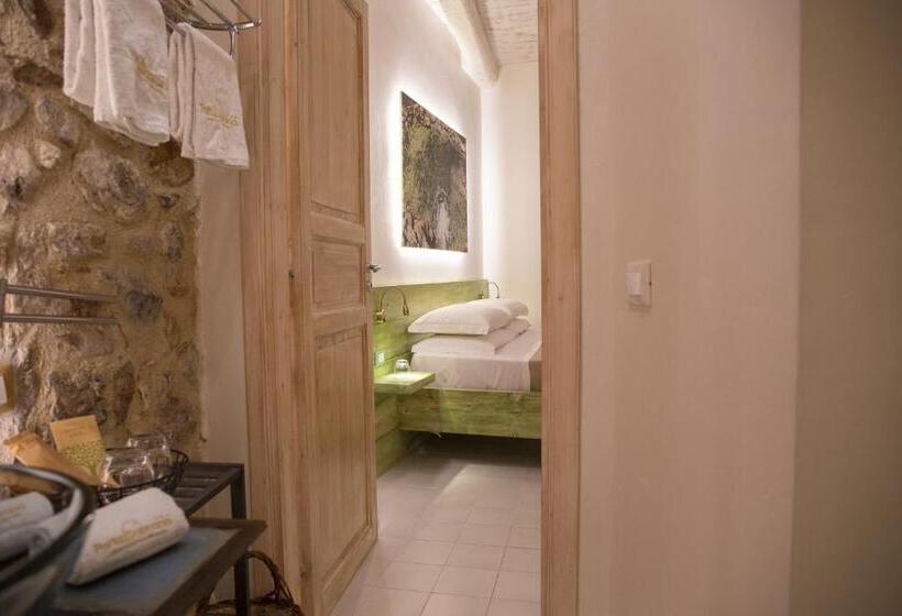 Bed and Breakfast Porta Soprana Luxury Guest House & Spa