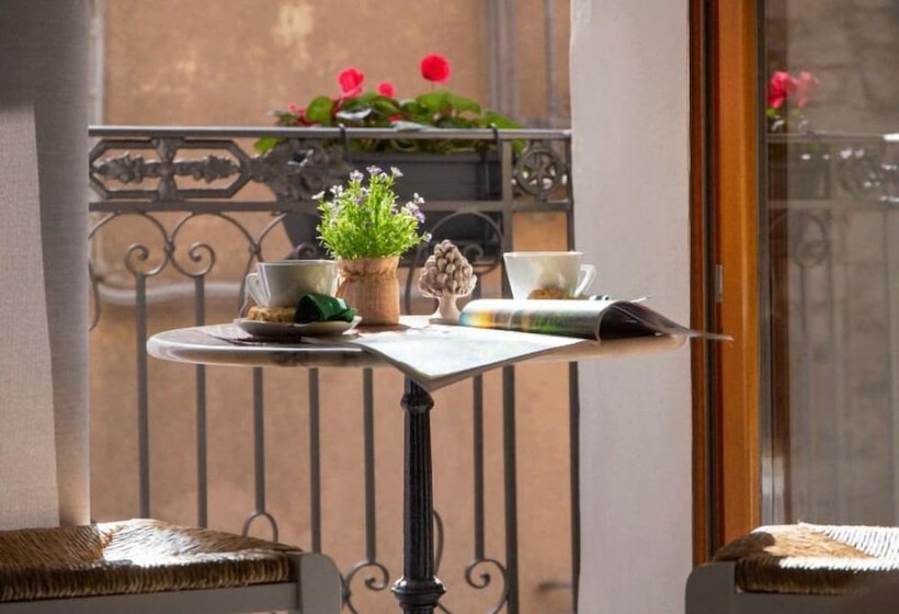 Bed and Breakfast Porta Soprana Luxury Guest House & Spa