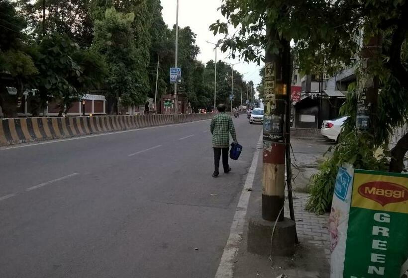 ベッドアンドブレックファースト Retreat Home Stays