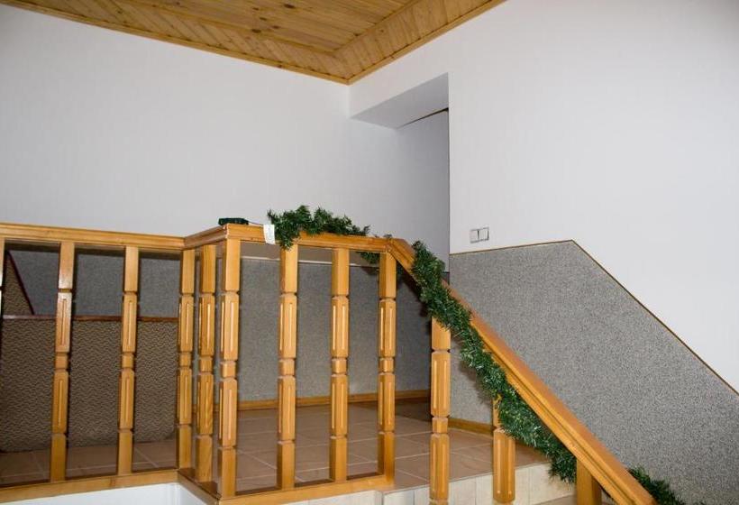 Hôtel імобільяре