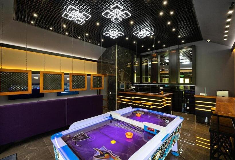 Hotel медовий двір