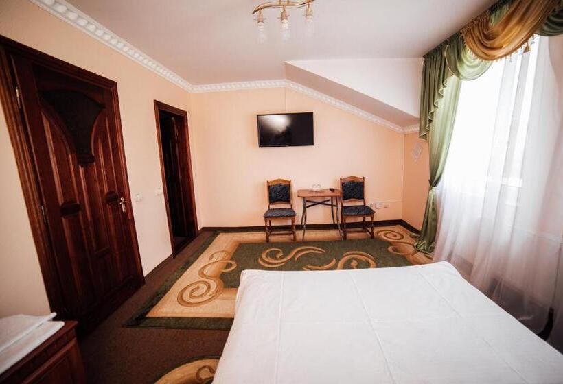 هتل братіслава тернопіль