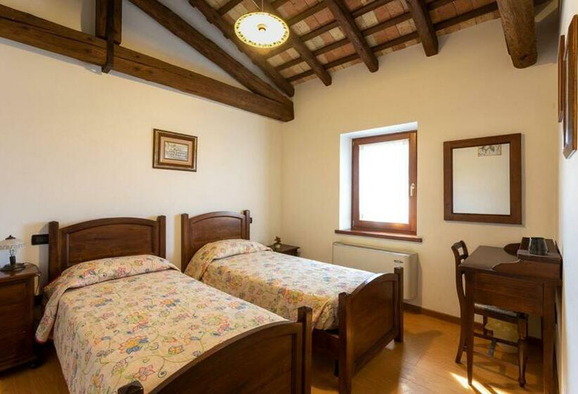 Отель Agriturismo Il Picchio