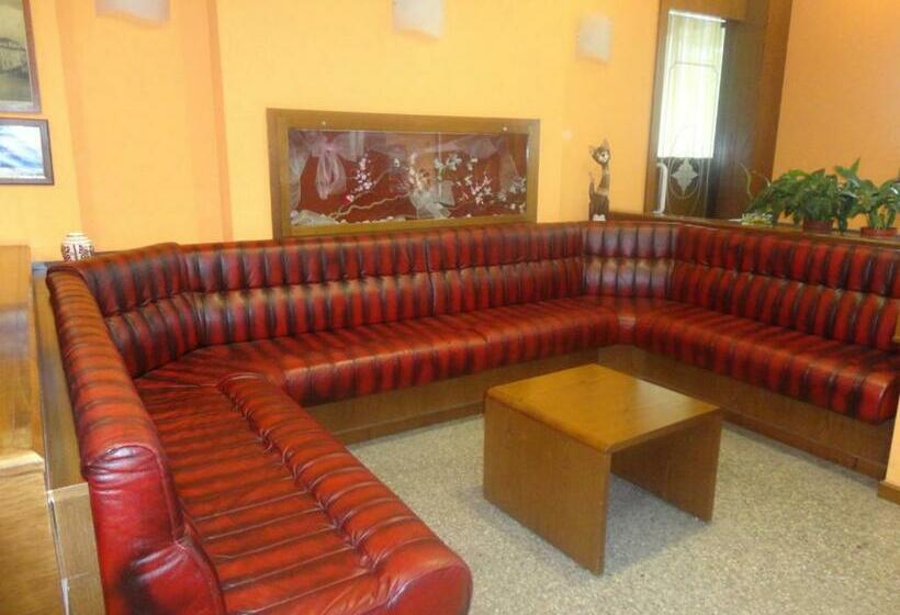 ホテル Albergo Nazionale