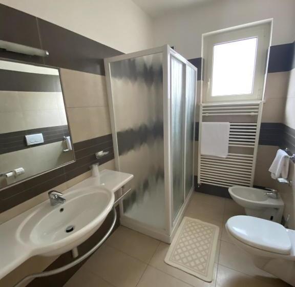 فندق Albergo Ristorante Val Vomano