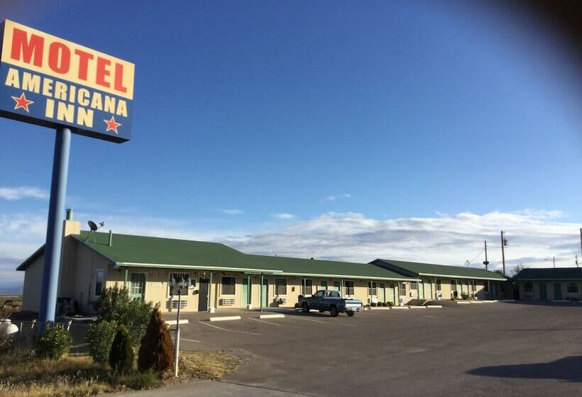 호텔 Americana Inn