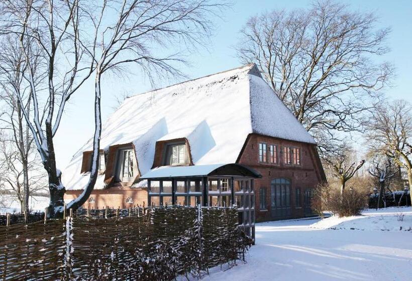 בית מלון כפרי Antik Hof Bissee