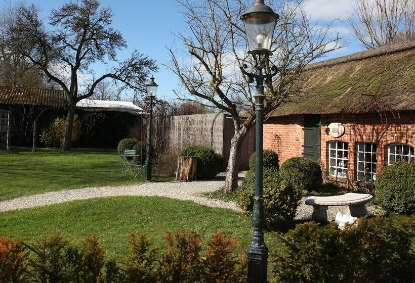 בית מלון כפרי Antik Hof Bissee