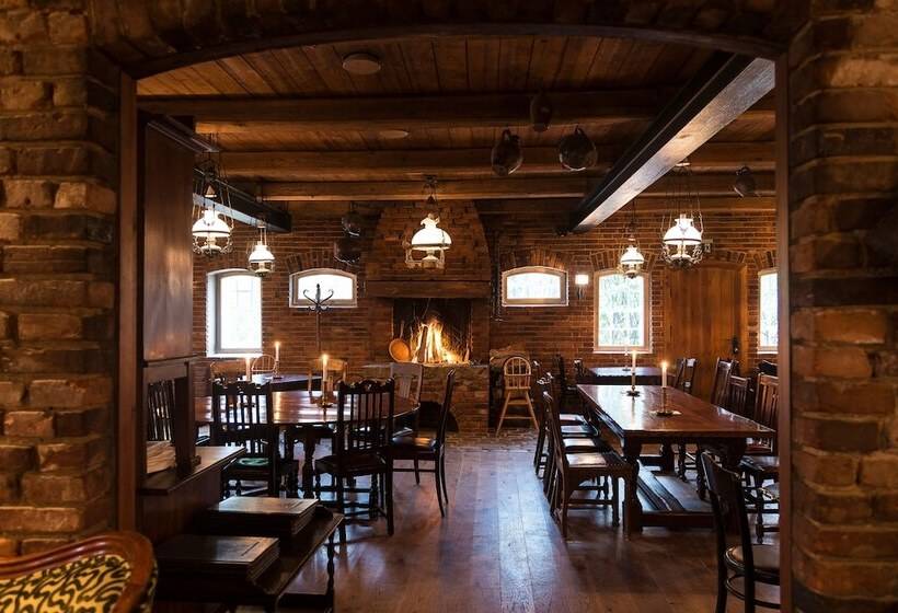 בית מלון כפרי Antik Hof Bissee