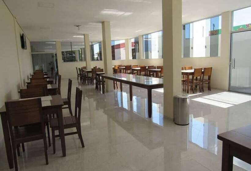 فندق Campos Altos Palace