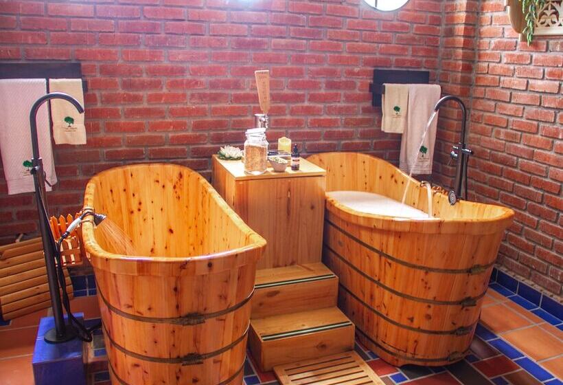 בית מלון כפרי Casa Bohemia   Resort De Cerveza Y Vino