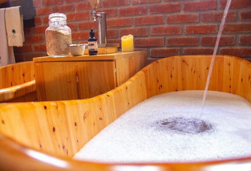 בית מלון כפרי Casa Bohemia   Resort De Cerveza Y Vino