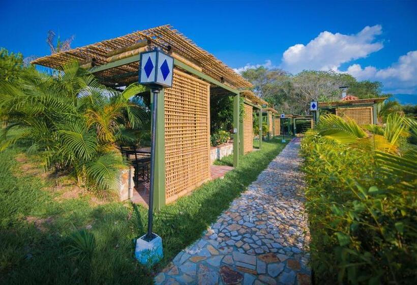 בית מלון כפרי Casa Bohemia   Resort De Cerveza Y Vino