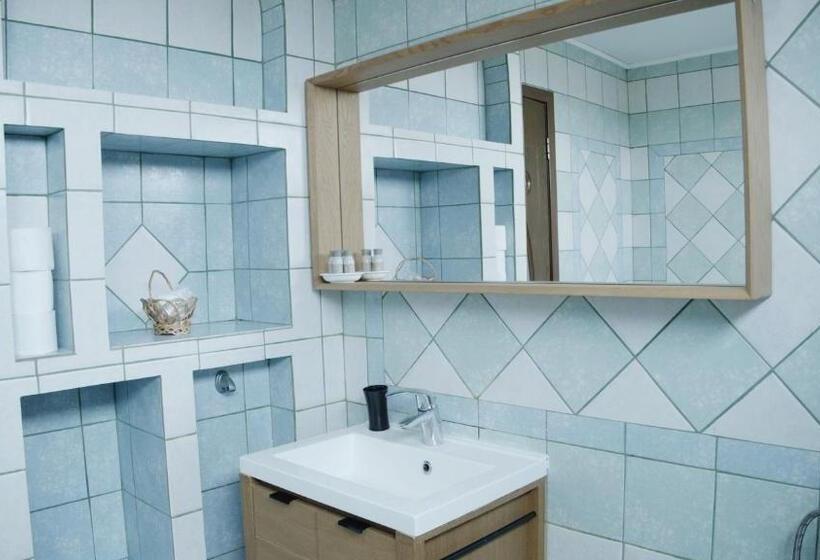 בית מלון כפרי Casa Colinelor