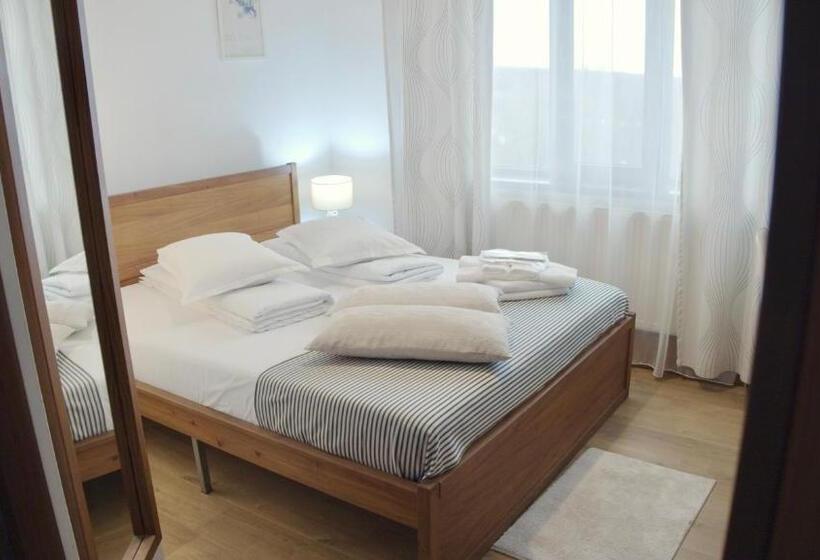 فندق Casa Colinelor