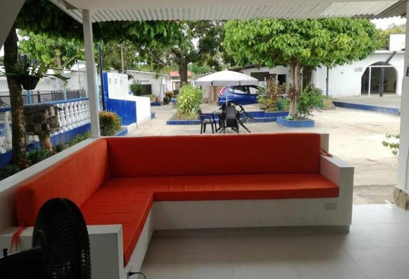 فندق Centro Vacacional Los Pijaos