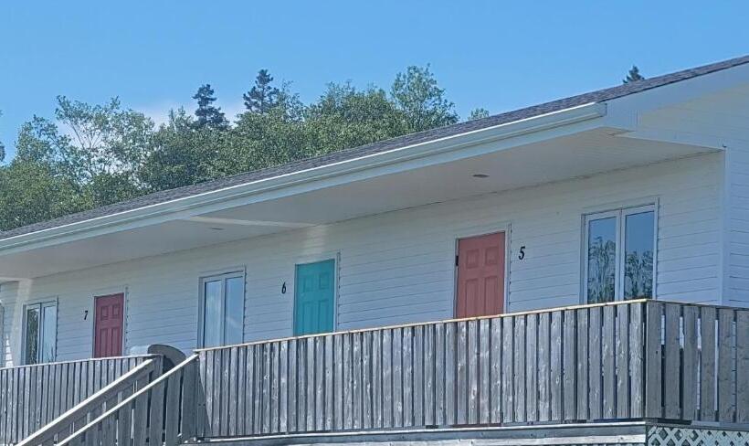 فندق Codroy Valley Cottage Country