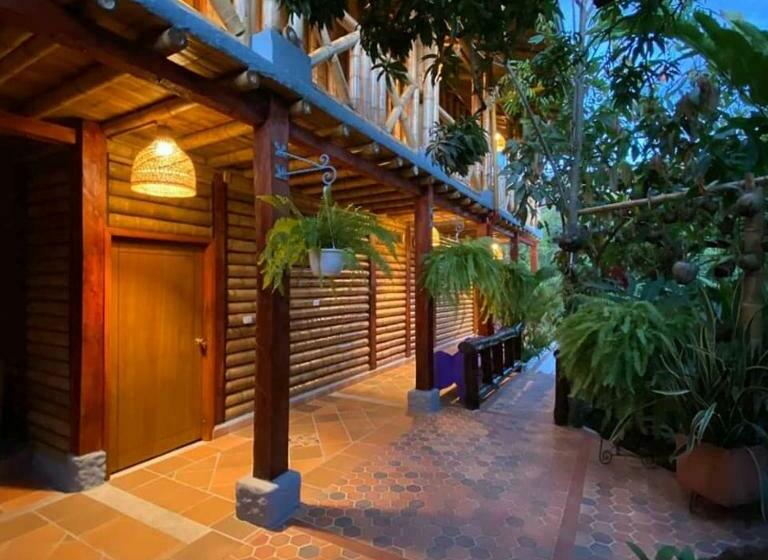 Hotel Costello Campestre