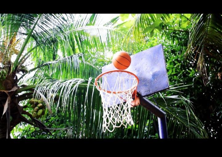 酒店 Ellamay Beach Resorts