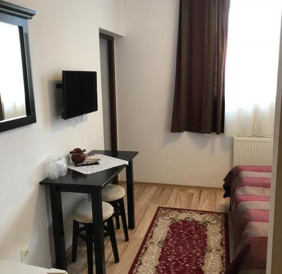 בית מלון כפרי Farkas Panzió