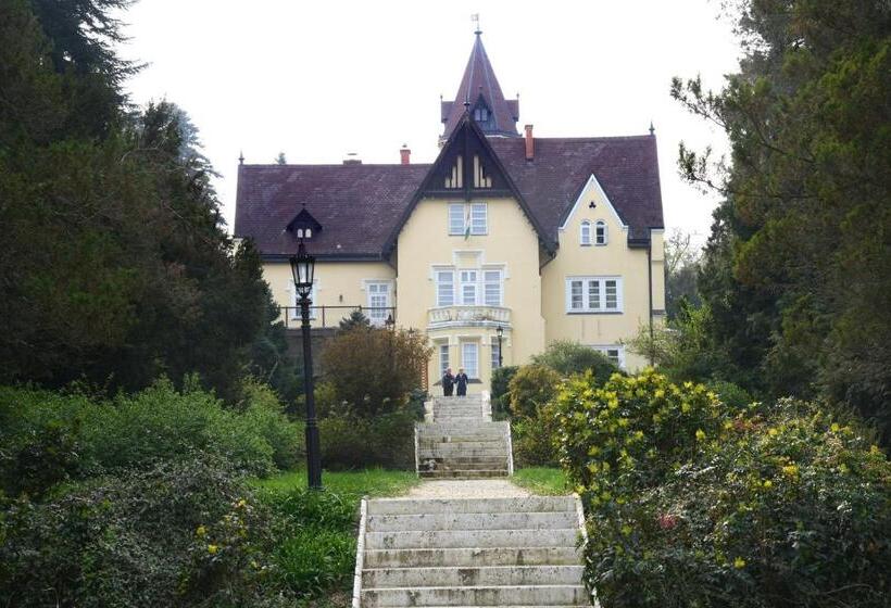 فندق Festetich Kastélyszálló és Zsuzsanna